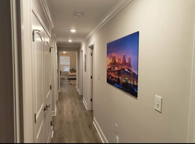 Foto del edificio - 2136 Saint Andrew St