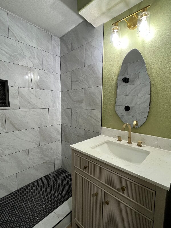 Foto del edificio - 638 Ribbon Grass Ave