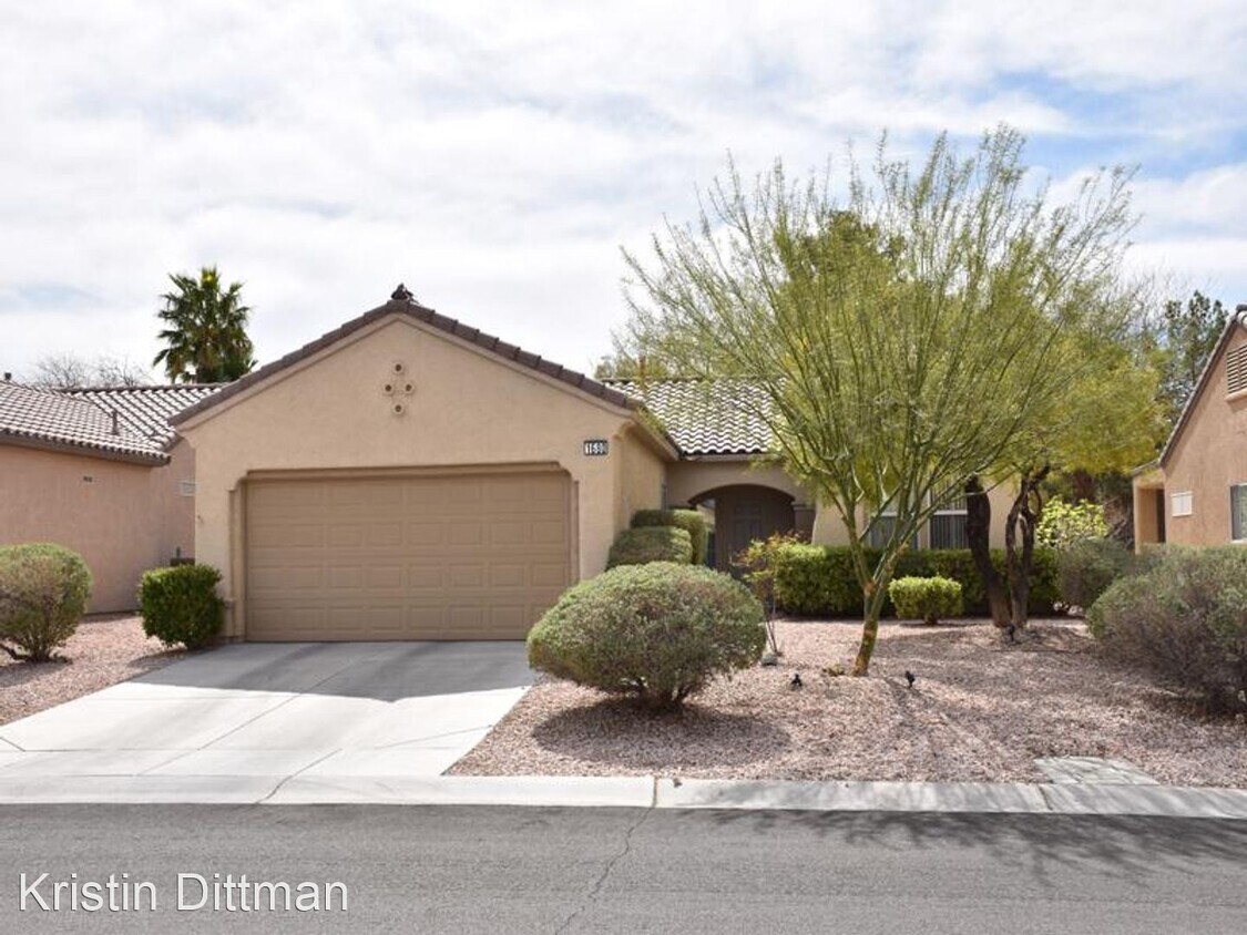 Foto principal - 2 br, 2 bath House - 1680 Fieldbrook