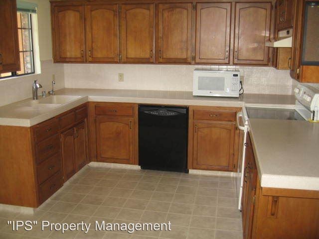 Building Photo - 3 br, 2 bath House - 9286 N. Chance Ave.