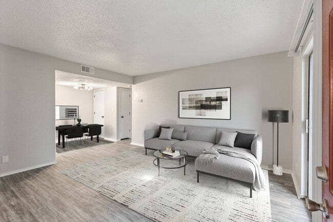 Virtually Staged Reno - Crossings at Minshall Park