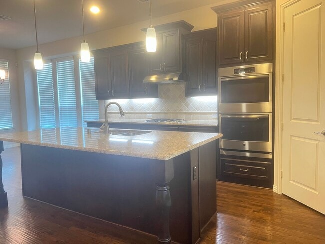 Building Photo - Gorgeous 2-Story 4/3.5/2 in McKinney For R...