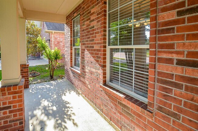 Building Photo - 26607 Clear Mill Ln