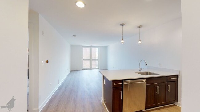 Building Photo - 1115 H St NE