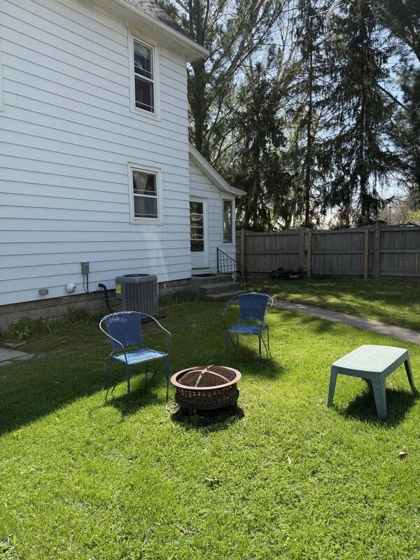 Foto del edificio - 311 W William St