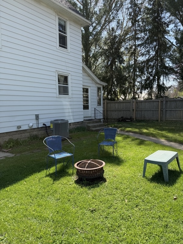 Photo - 311 W William St Apartment