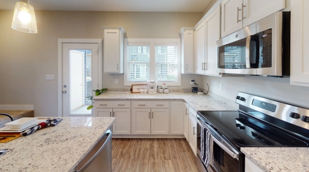 Photo - English Commons Apartments