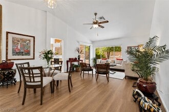 Building Photo - 2817 Byron Dr