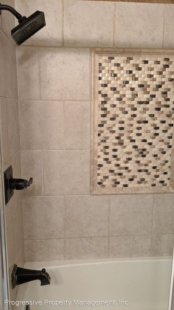 Foto del edificio - 4 br, 2 bath House - 16057 Richvale Dr