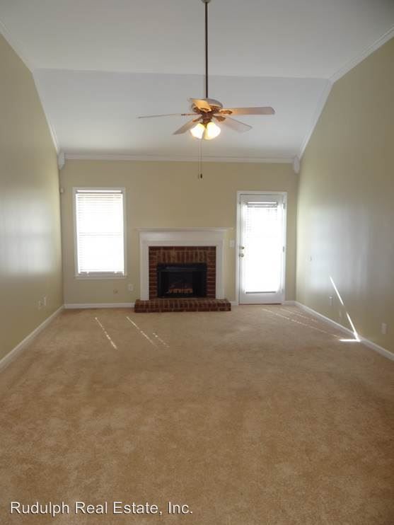 Building Photo - 229 Hickory Point Ln