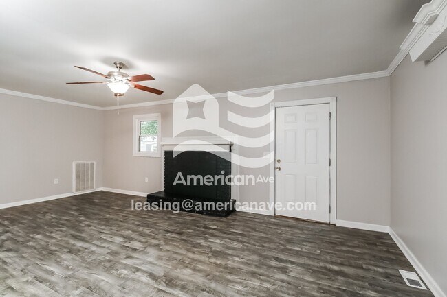 Foto del edificio - 138 Cliffwood Cir