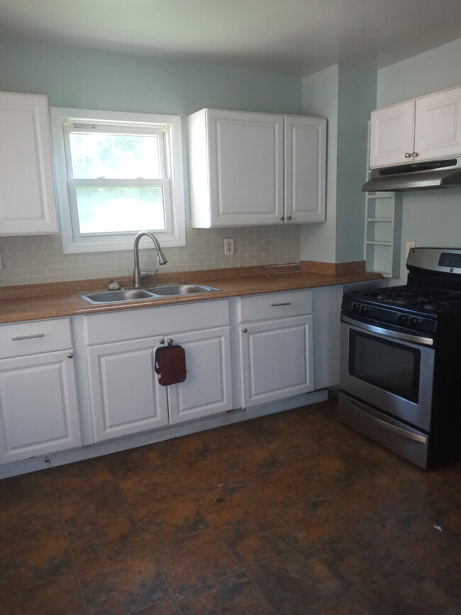 Building Photo - 659 Seward St