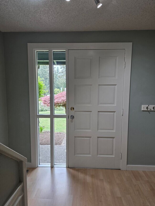 Foto del edificio - 4 Bedroom Home in Silverdale's Spirit Ridge Neighborhood