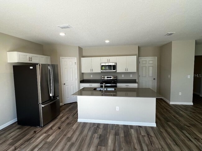 Building Photo - 34200 Scarlet Sage Ct