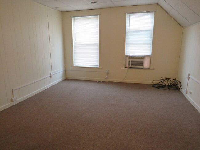 Foto del edificio - 330 W Spruce St