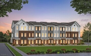 Building Photo - 5 Sadie Cir