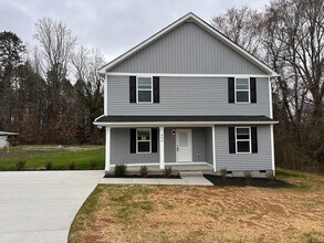 Building Photo - 490 Rocky River Rd