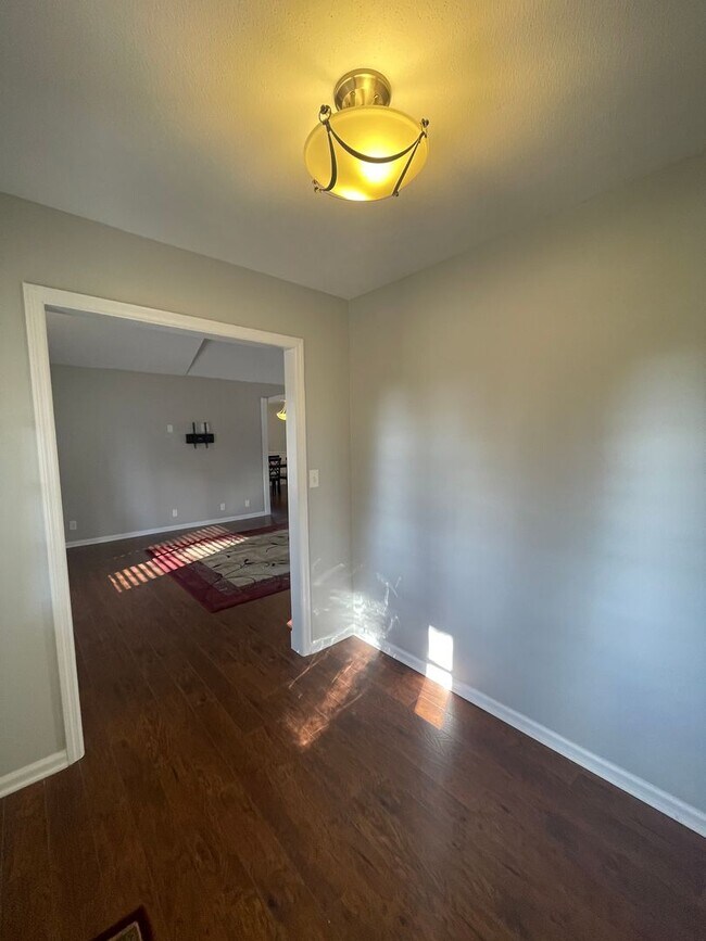 Foto del edificio - Charming 4 bedroom, 2 bathroom house located in Hixson, TN.