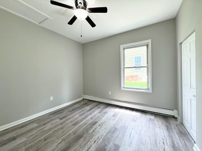 Foto del edificio - 238 Chestnut St