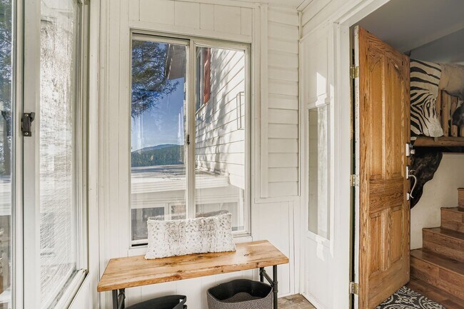 Foto del edificio - 13203 S Wamblee Valley Rd