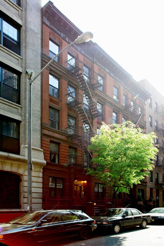 Foto del edificio - 133-135 W 89th St