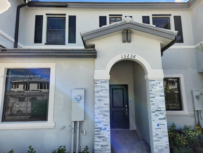 Foto del edificio - 13236 SW 286th St