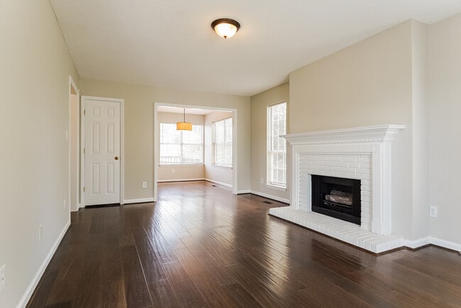 Foto del edificio - 2012 Russet Meadows Ct