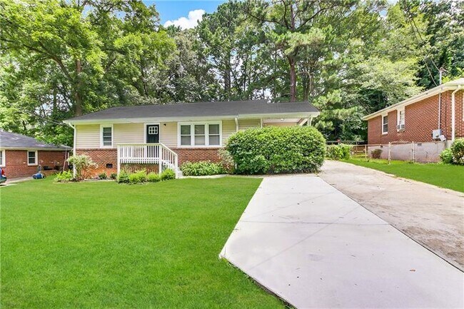 Building Photo - 2591 Connally Dr