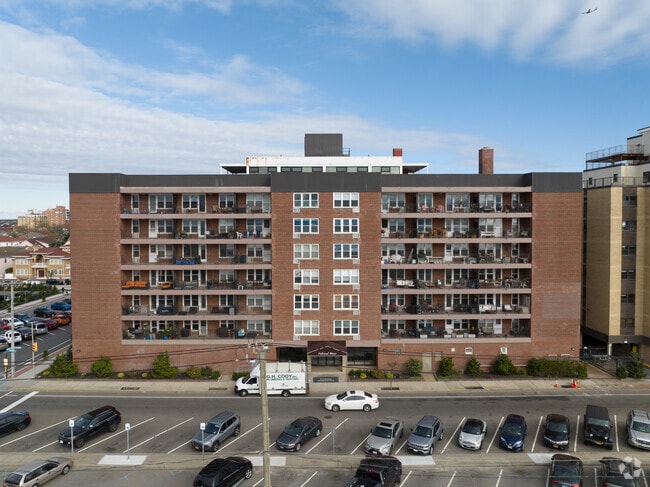 Building Photo - Oakwood Apartment Corp.