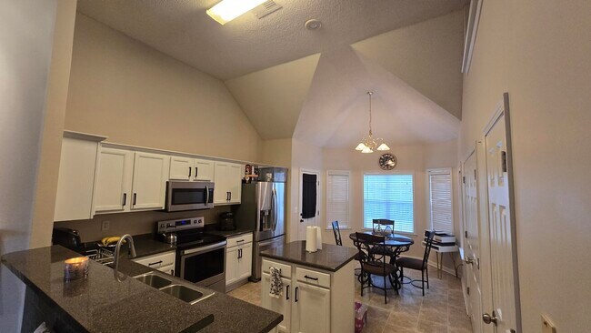 Foto del edificio - 5003 Will Fall Ln