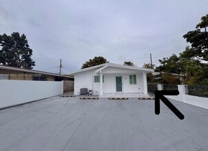 Building Photo - 50 Flagami Blvd