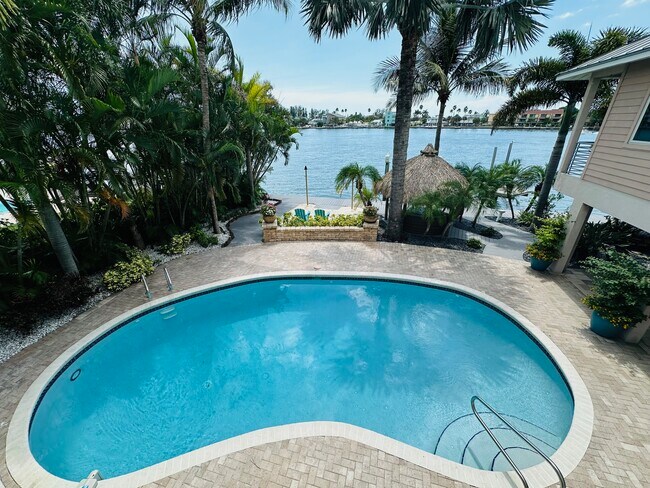 Building Photo - 9210 Gulf Blvd