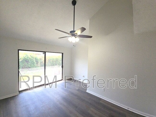 Building Photo - 8718 Roaring Point Dr