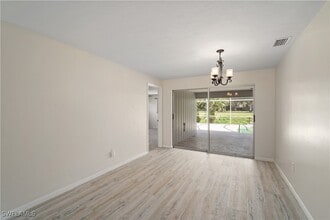 Building Photo - 1411 Whiskey Creek Dr