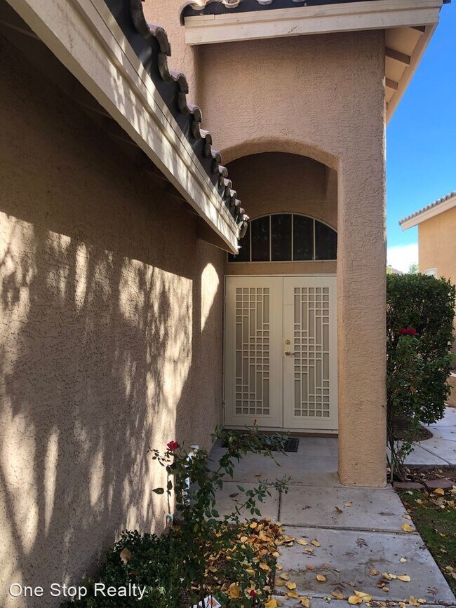 Foto del edificio - 4 br, 3 bath House - 2412 Flower Spring St