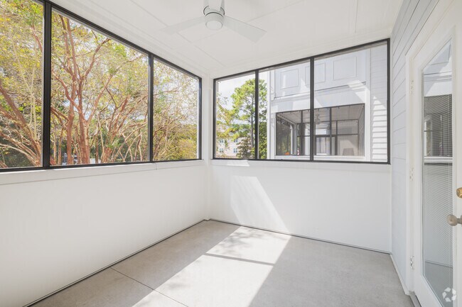 2 habitaciones, 2 baños - 1054 pies cuadrados - Porche - Retreat at Riverland