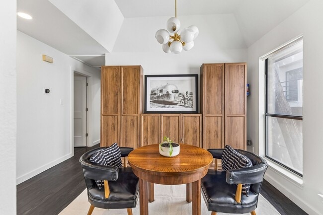 Dining Room - 1404 Norwalk Ln