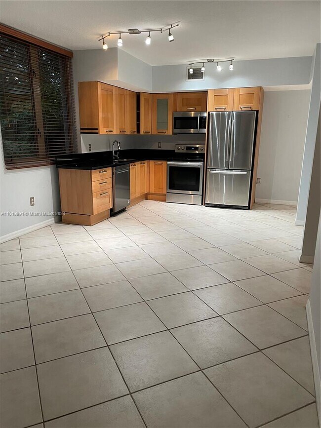 Foto del edificio - 2630 SW 28th St