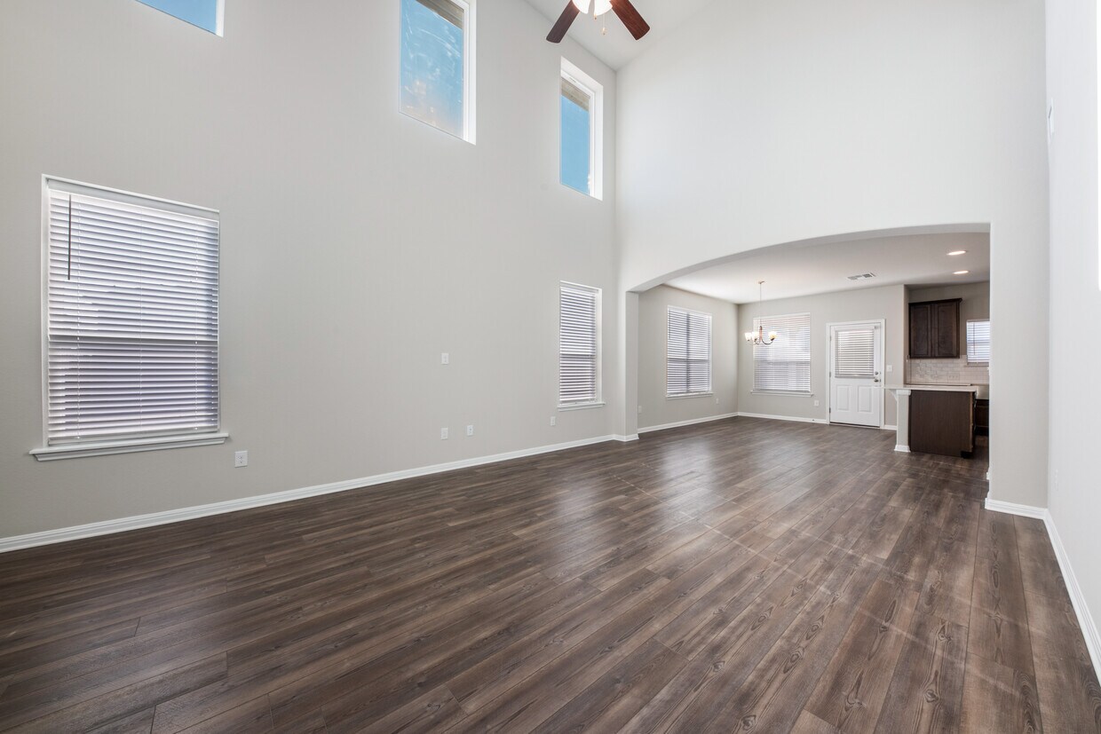 6415 Owl Creek Ln, Austin, TX 78747 House for Rent in Austin, TX