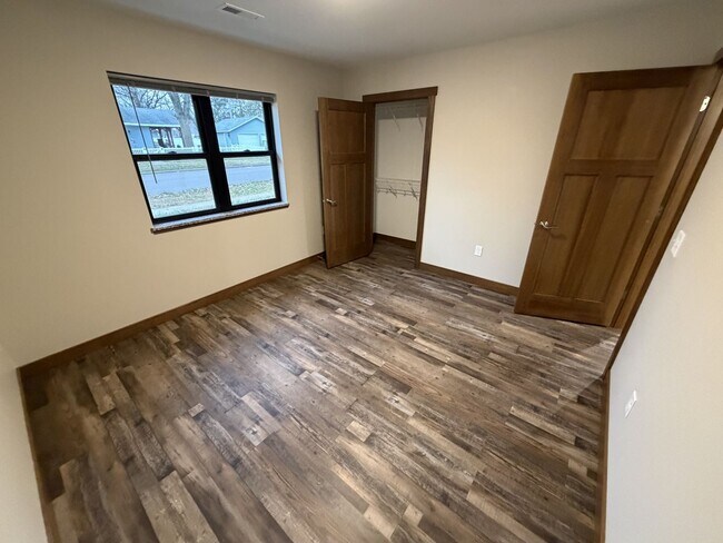 Foto del edificio - 1124 Garfield Ave