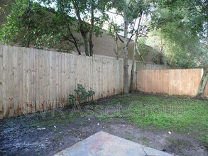Building Photo - 6024 Duclay Rd