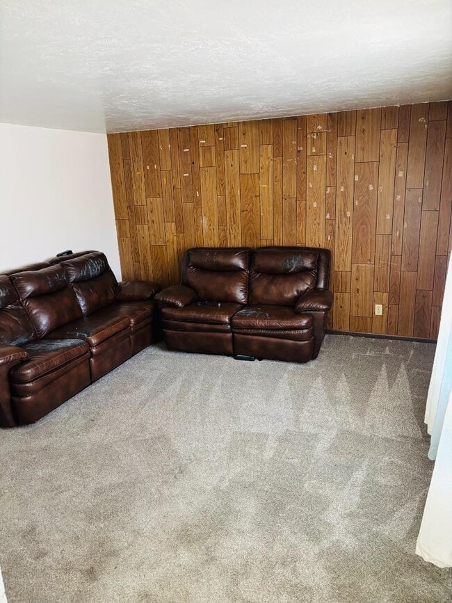 Building Photo - 505 Antelope St