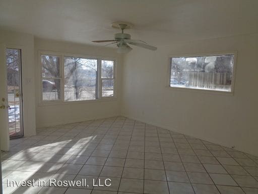 Building Photo - 908 N Washington Ave