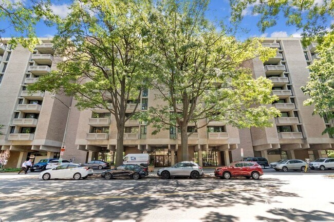 Foto del edificio - Concierge Building, Water and Electric Inc...