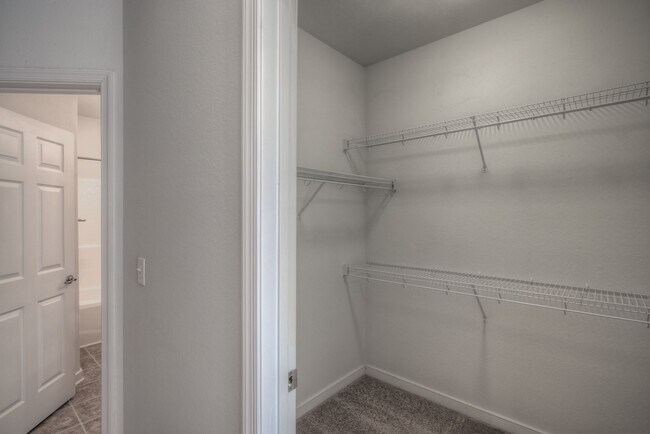 Foto del edificio - Red Mill Landing Apartment Homes