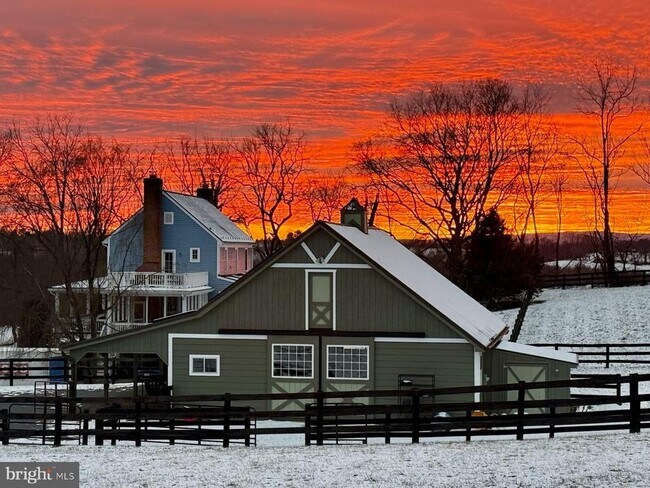 Foto del edificio - 15642 Old Waterford Rd