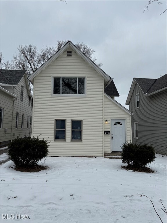 7508 Neville Ave Cleveland, OH 44102 – photo 1