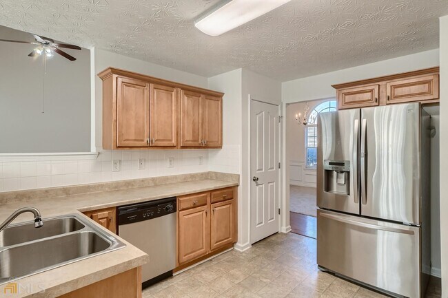 Building Photo - 49 Indiana Ave