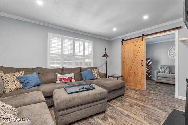 Foto del edificio - 114 Wellington Pl