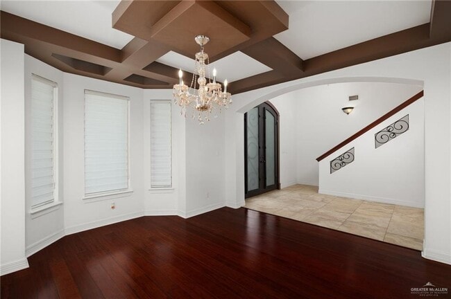 Building Photo - 4805 S June Dr